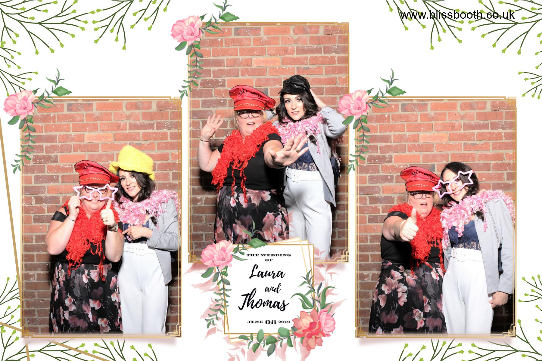 Laura and Thomas | View more photos from the event at gallery.blissbooth.co.uk/u/BlissBooth/Laura-and-Thomas